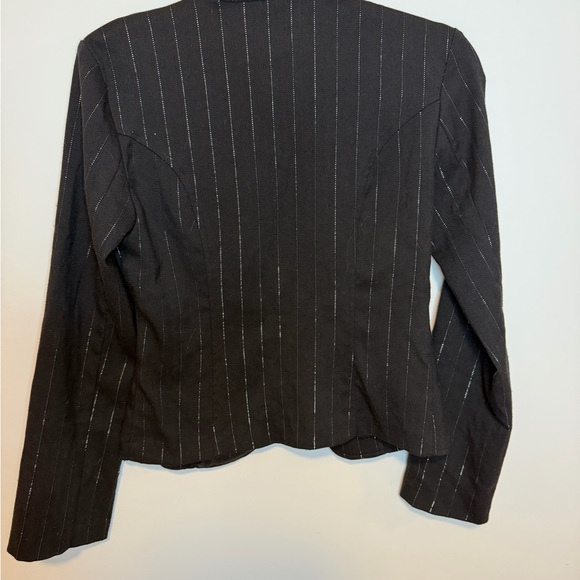 ✨ Y2K Guess Jeans Black Pinstripe Cropped Blazer – Satin Tie Front (S) - Picture 3 of 3